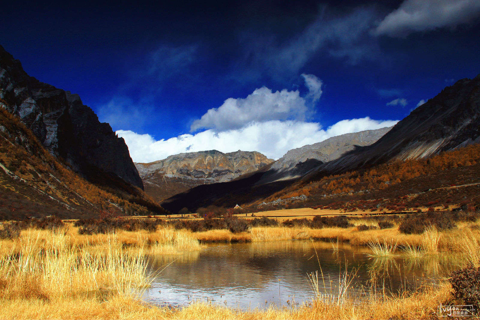 稻城亚丁转山节9月19-21日举办 向世界驴友发邀请