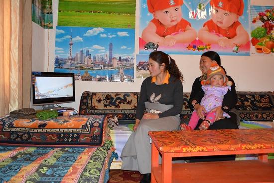 阿坝县着力解决边远乡镇用电难问题