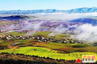 阿坝州首部藏文版县级志书阿坝县志发行