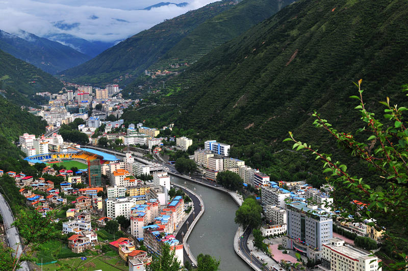 马尔康撤县设市获国务院批准