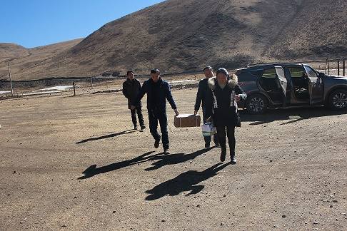 色达县审计局：走访送温暖   真情暖民心