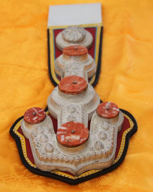 纯手工银饰品——易瓦银饰