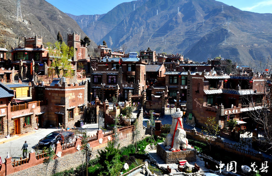 阿坝州首个家庭农场书屋在茂县成立　