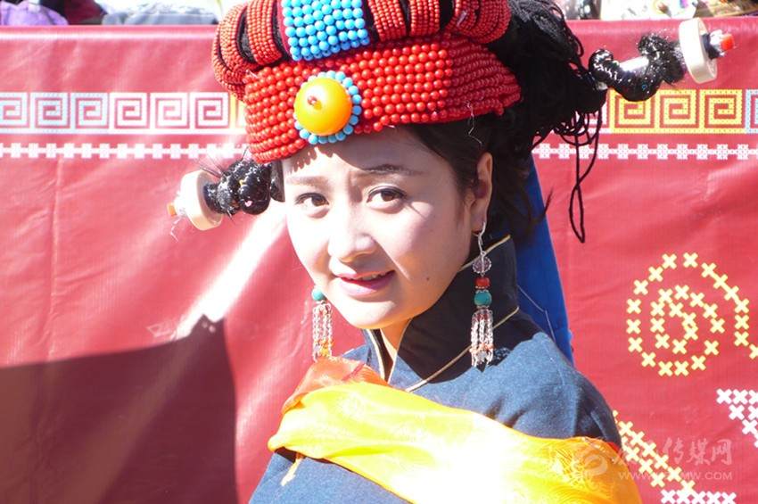 女儿国遗风说选美
