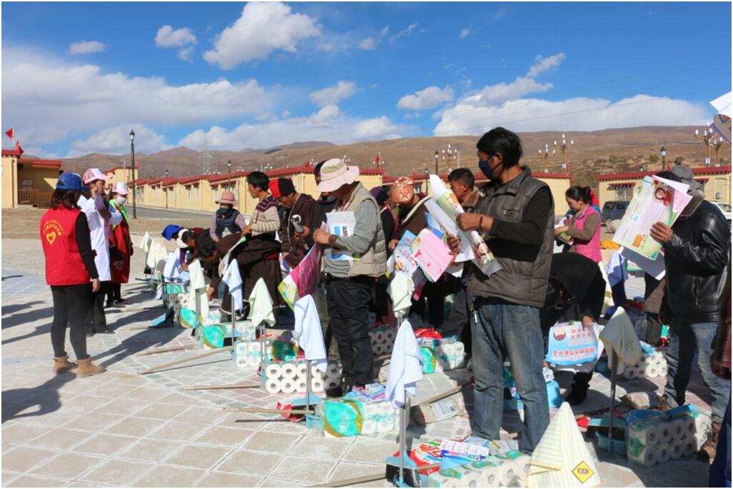 甘孜县开展“两好”志愿服务活动