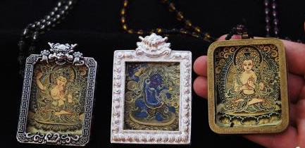 微型唐卡 笔尖游走毫厘间