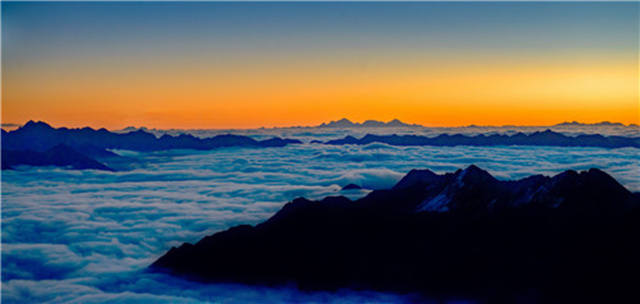 欣赏：达古云海自然奇观