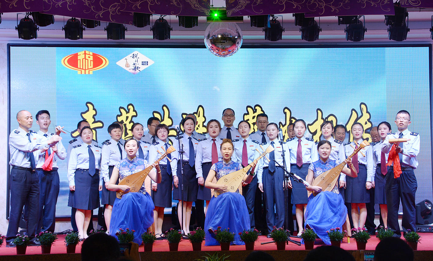 九寨沟县国家税务局举行“青蓝共进 薪火相传”主题活动       