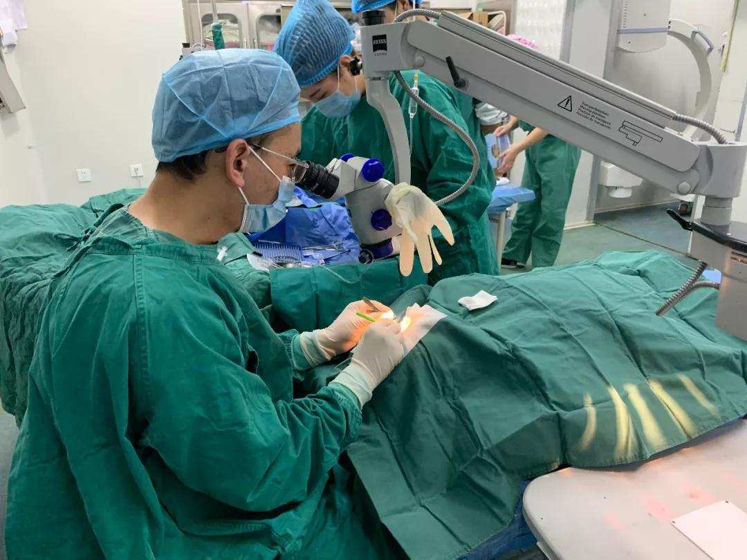 免费复明手术让甘孜县58名白内障患者重见光明