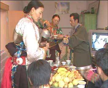 这些藏族礼节礼仪你还记得吗？