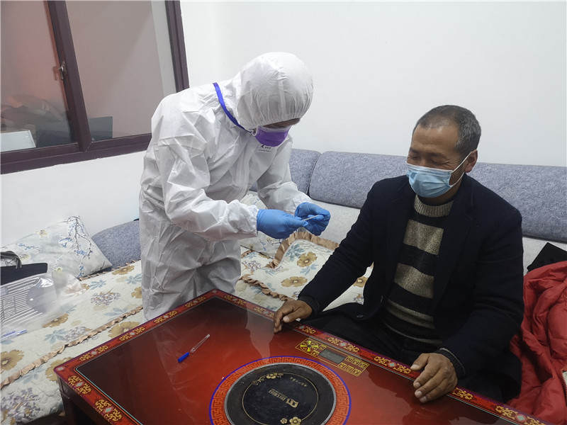 理塘县教体系统“四个到位”助力疫情防控阻击战