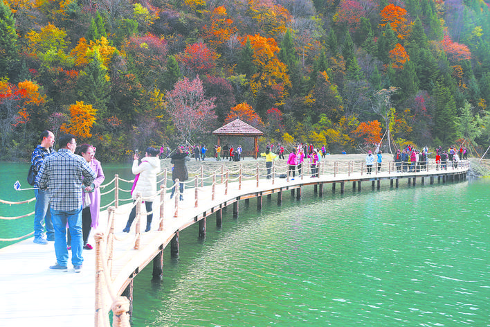 生态扶贫走出增绿增收双赢新路径——黑水县生态扶贫助力脱贫攻坚纪实