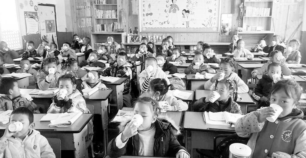 一碗大锅汤 满满是健康