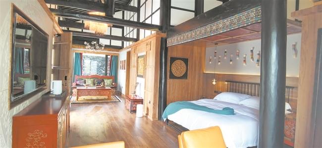 新理念改造老藏式民居 浮在水面的新藏寨要变新“网红”