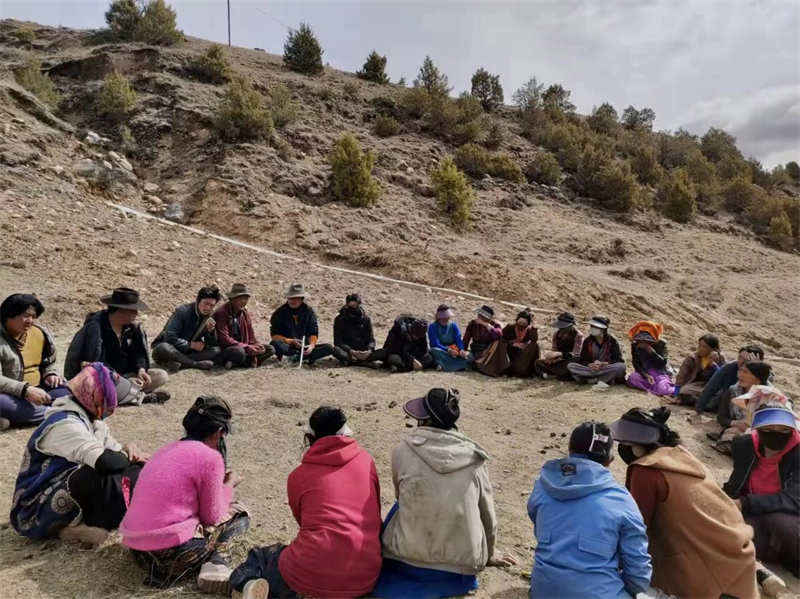 理塘县掀起学习贯彻省第十二次党代会热潮