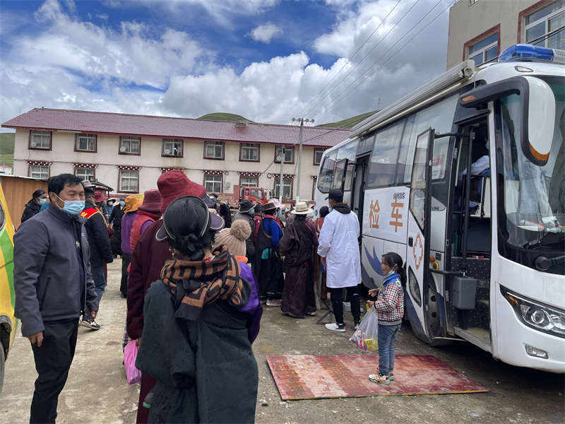 我们的“门巴”来牧场