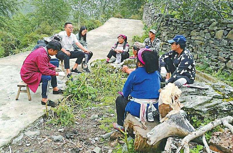 金色山川赤诚的红 ——追记阿坝州金川县交通运输局党组书记、局长罗从兵