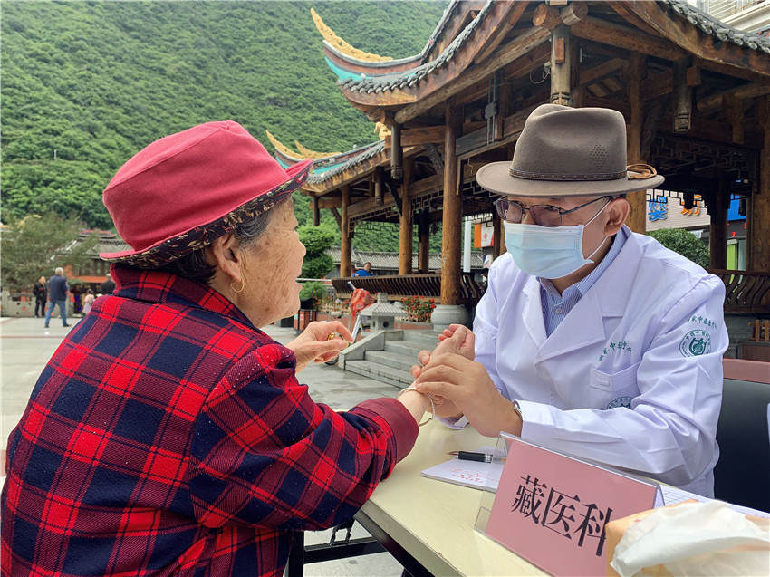 中国好医生——江吉村