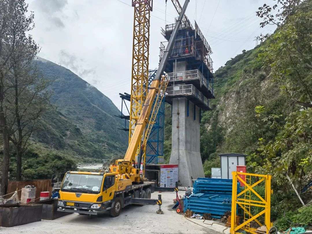 泸石高速90%工点复工复产！