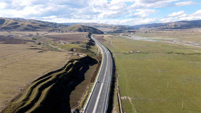 喜迎二十大|阿坝县全力以赴推进项目建设