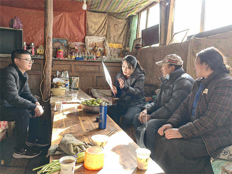 “同心同向 同心同行”不断铸牢中华民族共同体意识