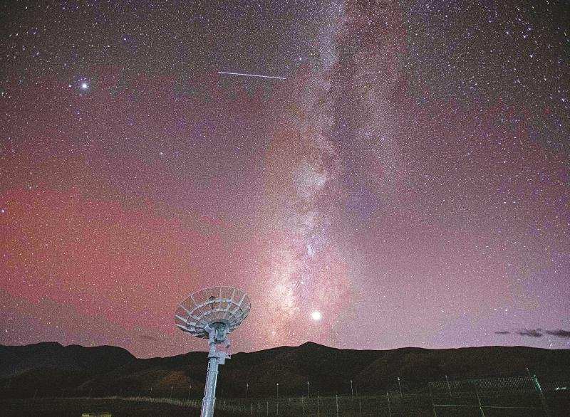 “观天神器”现稻城 子午工程二期圆环阵太阳射电成像望远镜完成系统集成