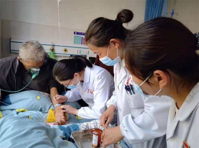  甘孜县“三强化、三提升”  “组团式”帮扶赋能乡村振兴