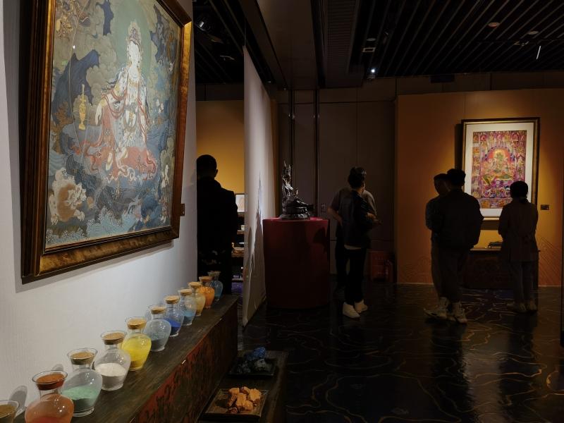 “同愿共行——壤塘非遗创作特展”在上海举办——东西非遗融合创新 各界协力乡村振兴