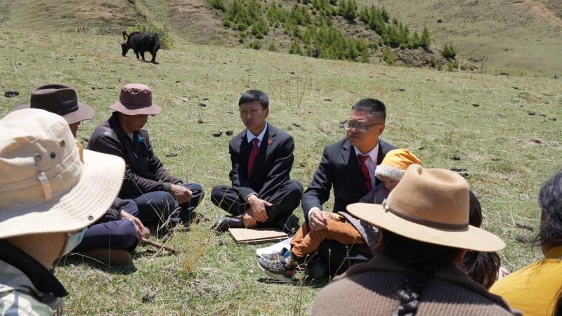 道孚法院：巡回法庭送上山，调解矛盾暖民心