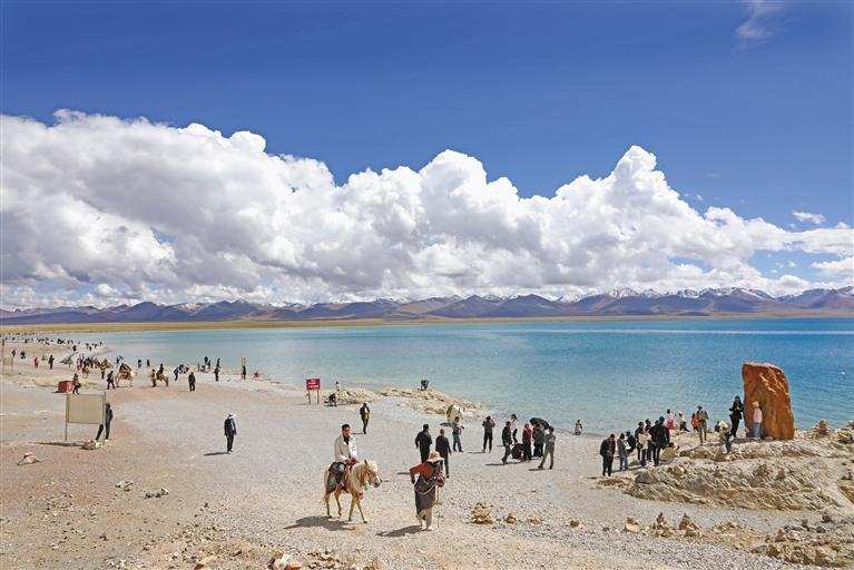 美丽的“天湖”