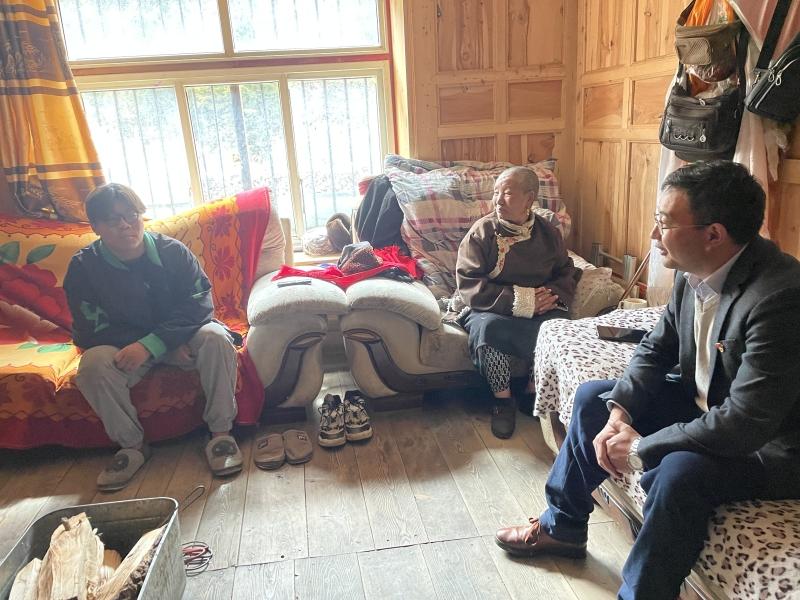 松潘县：“三个坚持”推进组织部门自身建设提质增效