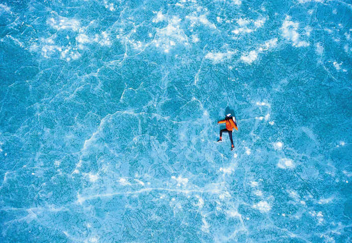 阿坝：冬日莲宝叶则美如画