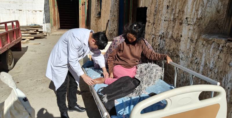 康复服务进乡村 乡城县零距离提升残疾人幸福指数