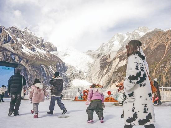 三“线”合一奔新程 海螺沟积极打造农文旅融合样板