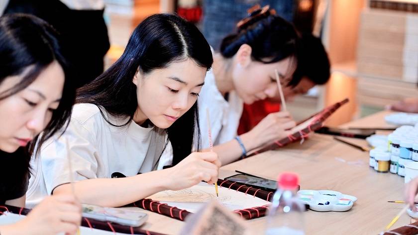 零距离“触摸”非遗手工艺，德格麦宿与您相约成都皋月画廊！