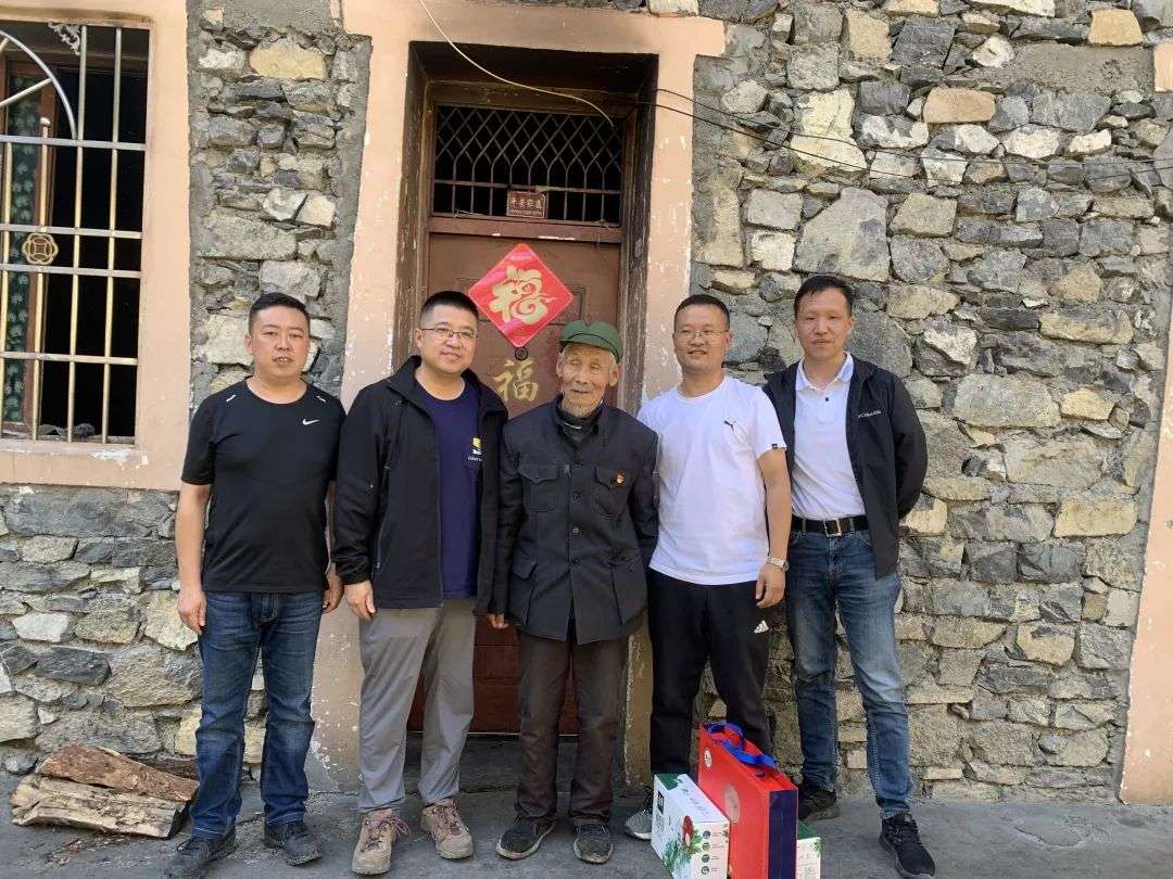 九寨沟：跨越千里，山海情深！ 对口援建团结友谊之花在九寨绽放