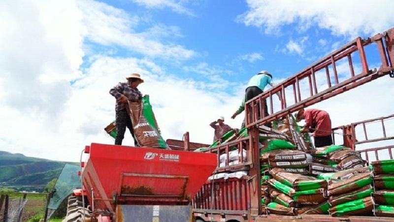 向“新”而生 写好农业文章  道孚县美德现代农业园区发展正当时