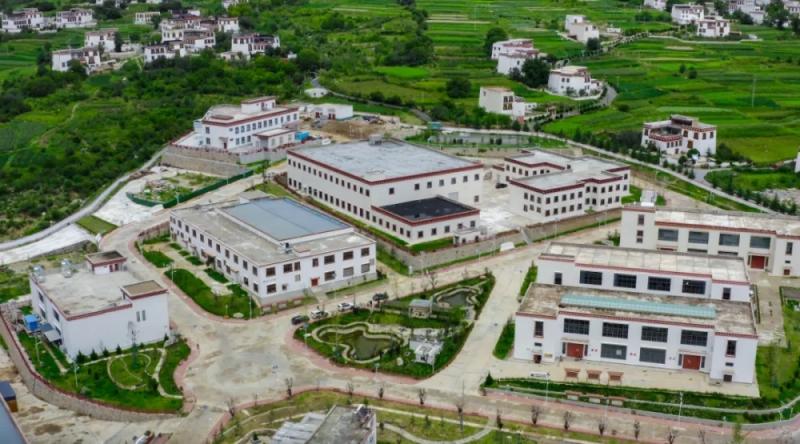 且以诗意共远方——乡城县农文旅融合发展绘就高原好“丰”景